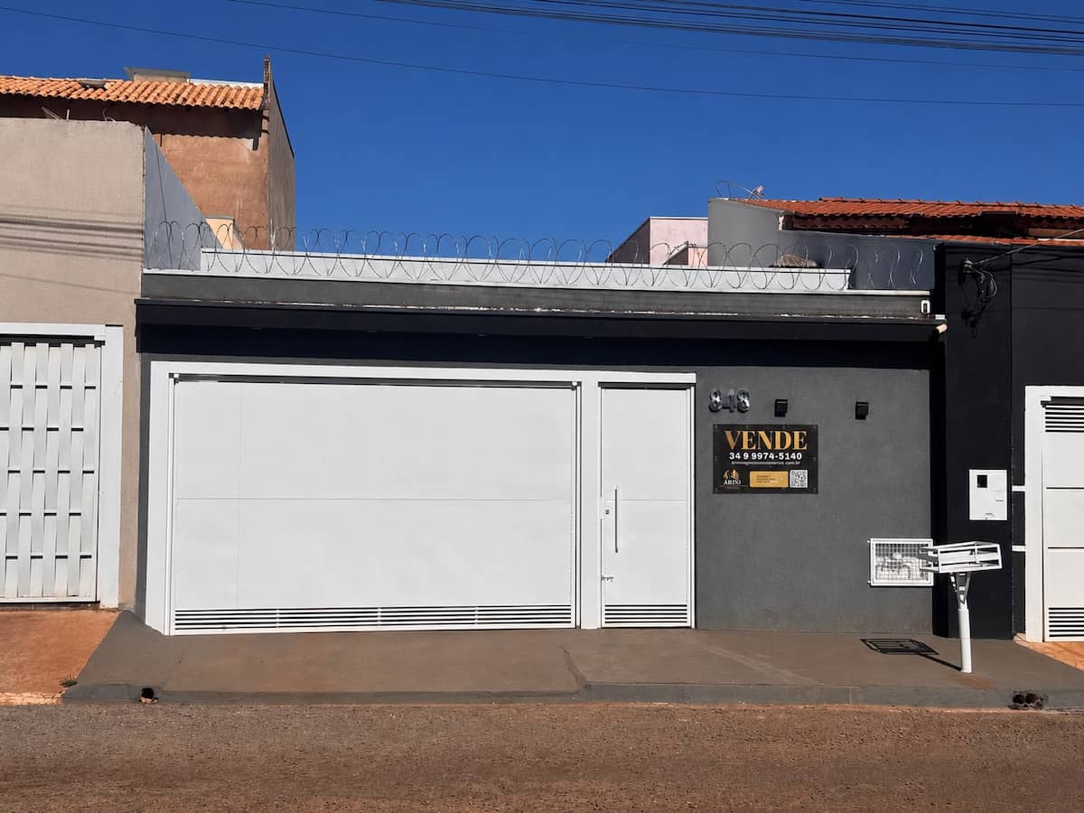 CASA Á VENDA VIVA MAIS I - ITURAMA/MG